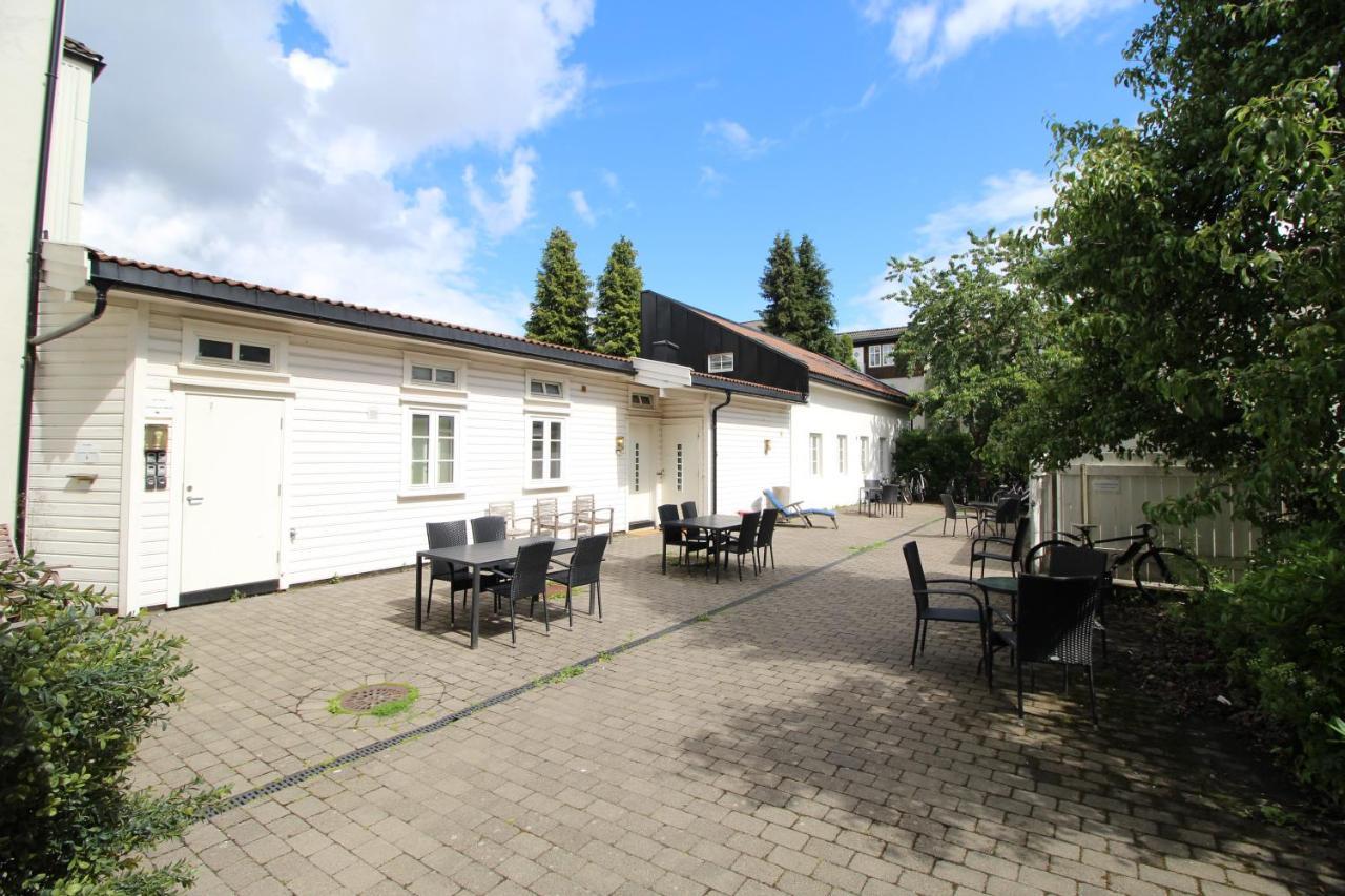 Krsferie I Sentrum Apartment *